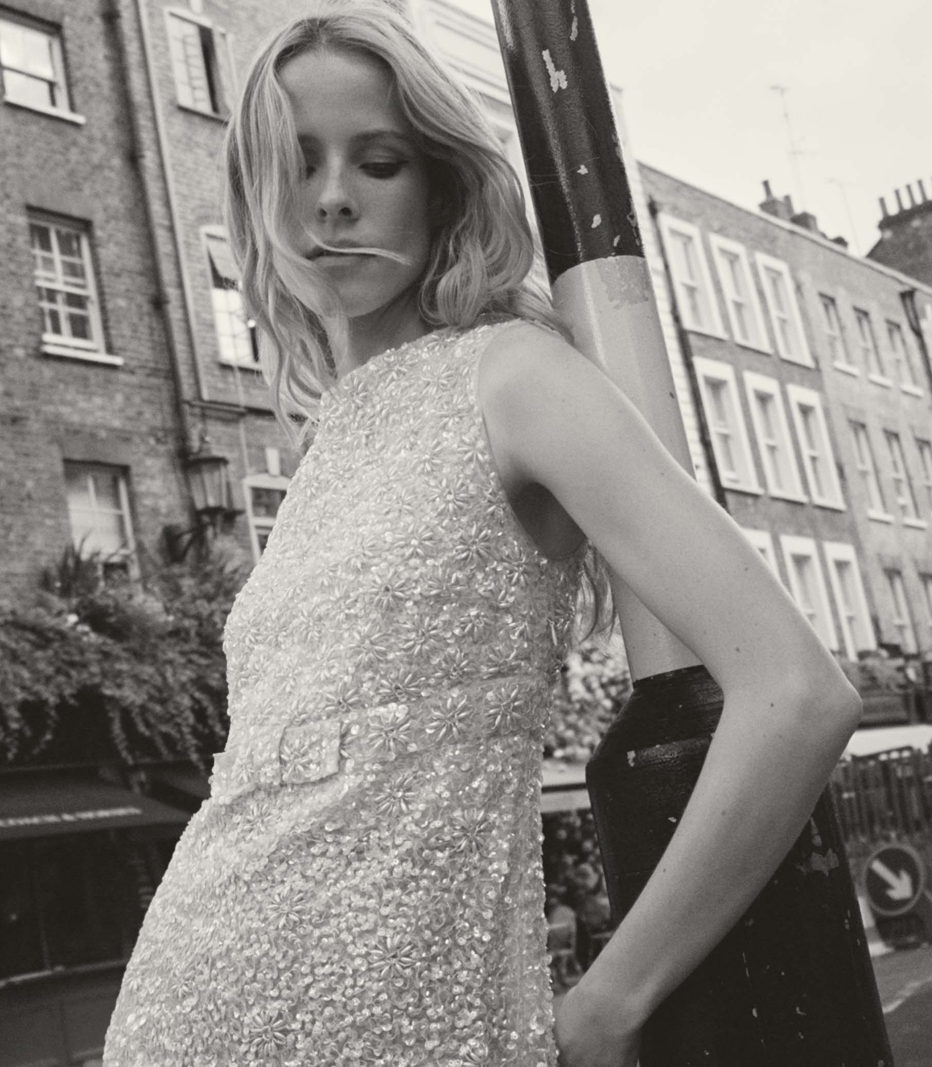 JACKIE DRESS -- PIERRE DE LUNE