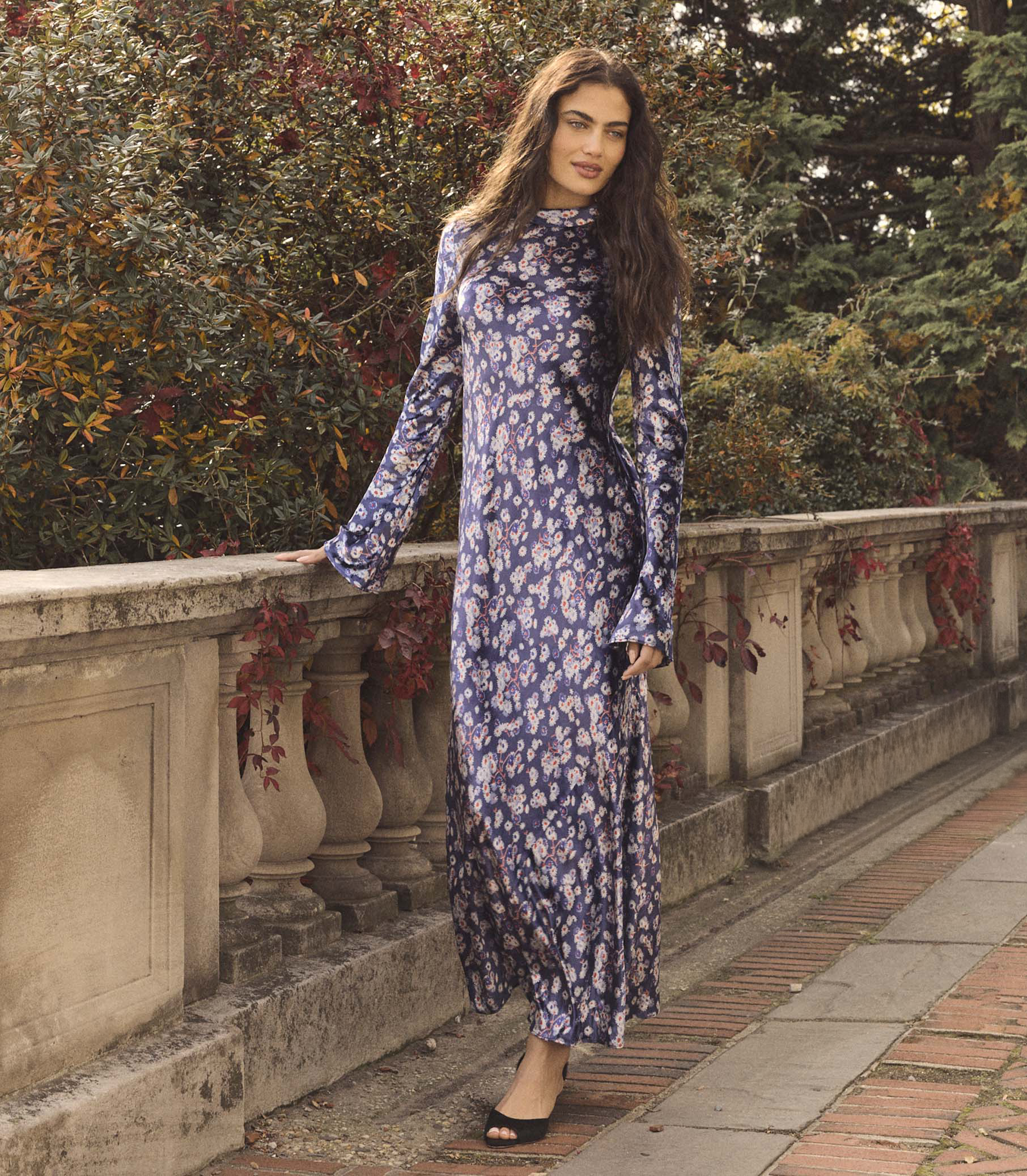 MAURICIA DRESS -- WINDSWEPT DAISIES